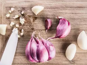 Culinary Tricks When Cooking with Garlic