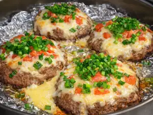 Minced Meat Nests with Delicious Stuffing