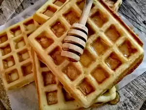 Waffles with Millet Flour