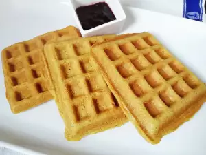 Coconut and Corn Flour Waffels