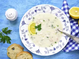 Greek Chicken Soup with Lemon