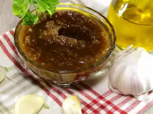 Greek Garlic Sauce - Skordalia