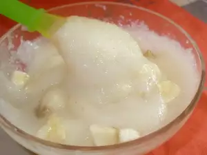 Semolina with Banana for Babies