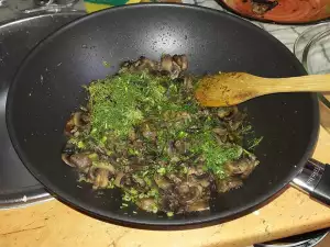 Mushrooms in a Pan with Olive Oil