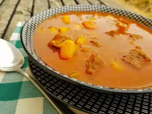 Beef Goulash Soup