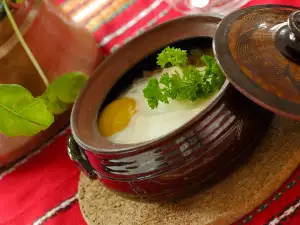 Clay Pot with Chicken