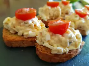 Egg Salad Bites