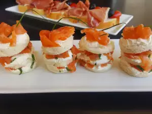 Cream Cheese and Salmon Bites