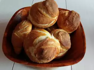 Specially Made Fluffy Bread Knots