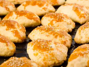 Buns with Egg, Feta Cheese and Sesame