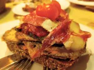 Whole Grain Bread Canapés with Zucchini, Eggplant and Brie