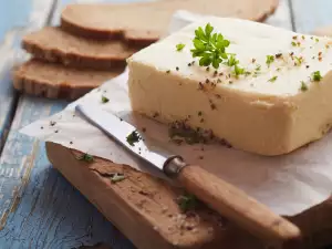 Easy Vegan Butter