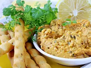 Hummus with Lemon and Coriander