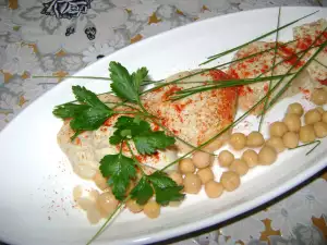 Arabic-Style Hummus