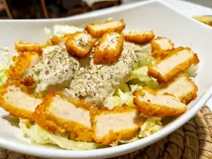 Iceberg Salad with Crispy Chicken and Wonderful Sauce