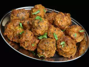 Indian-Style Vegetarian Meatballs