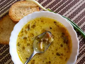 Traditional Italian Mushroom Soup