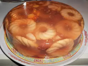 Easy Jelly Cake with Biscuits