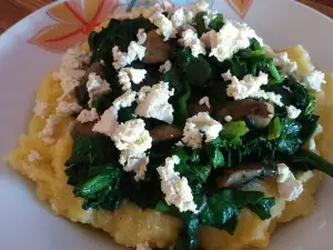 Vegan Kachamak with Spinach and Mushrooms