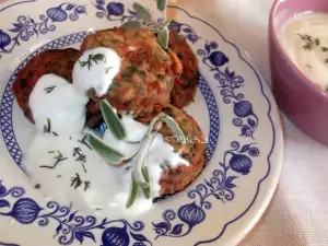 Meatballs with Minced Meat and Spinach