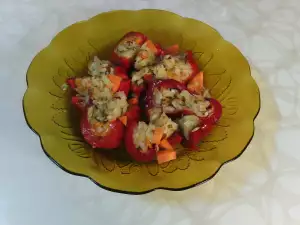 Bell Peppers Stuffed with Carrots and Cabbage