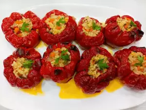 Stuffed Bell Peppers with Rice