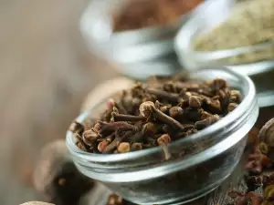 Cloves