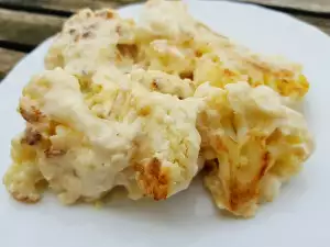 Cauliflower with Garlic and Cream