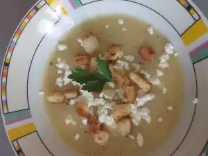 Potato Cream Soup with Croutons