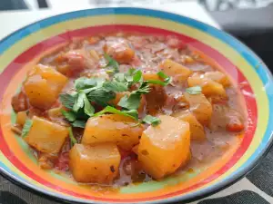 Village-Style Potato Stew with Leeks