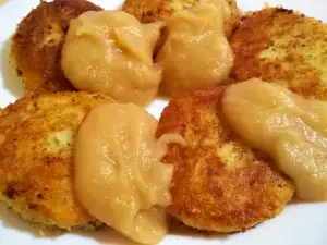 Potato Meatballs with Apple Puree