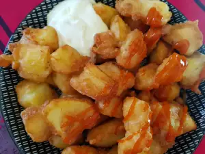 Bravas Potatoes in Tempura