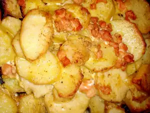 Potatoes with Bacon and Mayonnaise