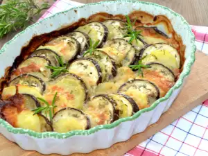 Oven-Baked Potatoes with Eggplant and Cheese