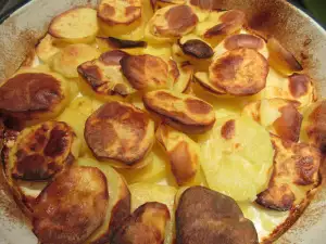 Easy Baked Potatoes