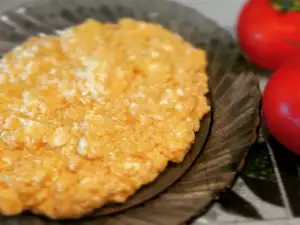 Village-Style Scrambled Eggs with White Cheese