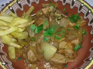 Pork Kavarma with Onions