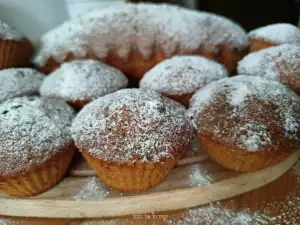 Caramel Banana Muffins