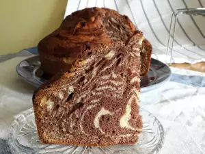 Vesuvius Cake