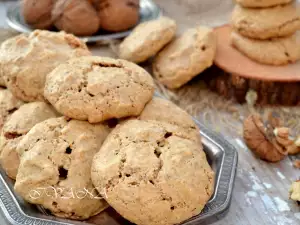 Flourless Walnut Cookies