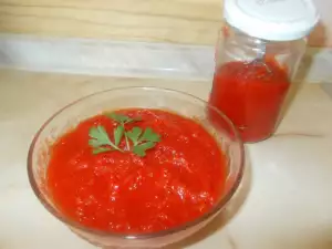 Homemade Carrot and Beetroot Ketchup