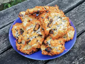 Keto Biscuits with Coconut Shavings