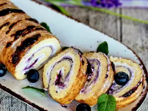 Keto Sweet Sponge Cake Roll