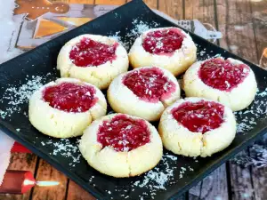 Keto Sweets with Raspberry Jam