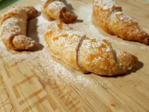 Puff Pastry Rolls with Chocolate