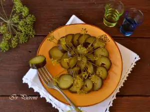 Sun Dill Pickles