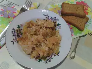 Sauerkraut and Rice in a Pot