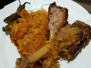 Sauerkraut with Duck Legs