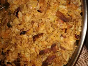 Sauerkraut with Pork and Bay Leaf in the Oven