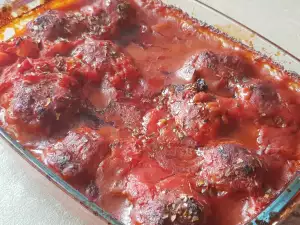 Oven-Baked Meatballs with Tomato Sauce